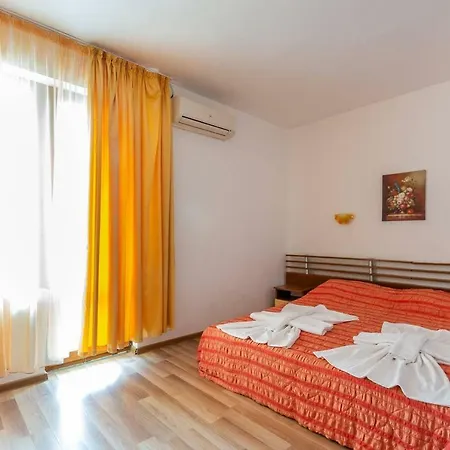 Feriehus Quiet Double In Dafinka Pr Burgas City