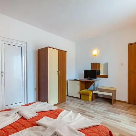 Quiet Double In Dafinka Pr Feriehus Burgas City